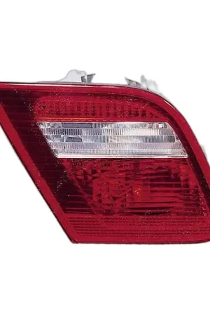 Acquista Ora Fanale Posteriore Sinistro BMW Serie 3 E46 Coupe’ – Cabrio 2003+