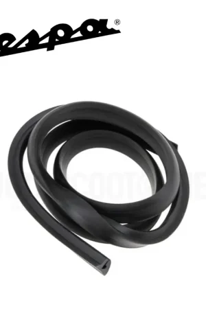 Miglior Prezzo BORDO PROFILO GOMMA COFANO LATERALE PIAGGIO VESPA PX 125-150-200