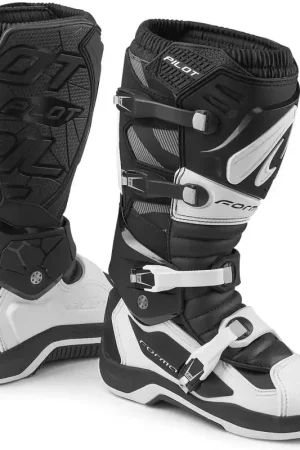 Economico Stivali Motocross Forma Boots PILOT Nero Bianco